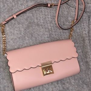 Gorgeous light pink Michael Kors bag